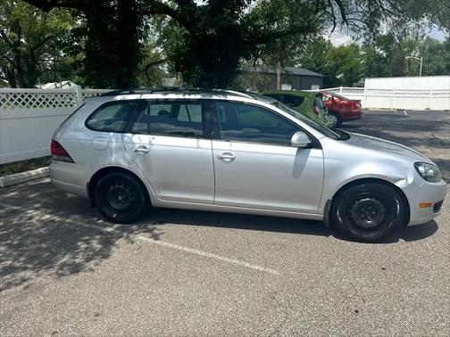 2011 Volkswagen Jetta SportWagen SE