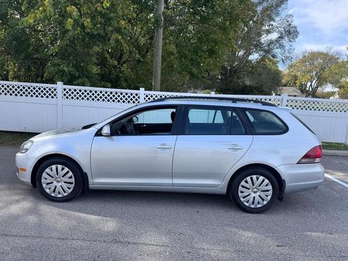 2011 Volkswagen Jetta SportWagen SE