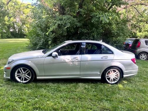 2012 Mercedes-Benz C-Class C 300 4MATIC Luxury