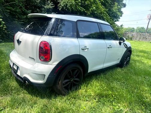 2012 MINI Cooper S Countryman Base