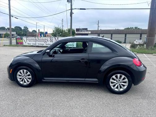 2014 Volkswagen Beetle Auto 1.8T Entry