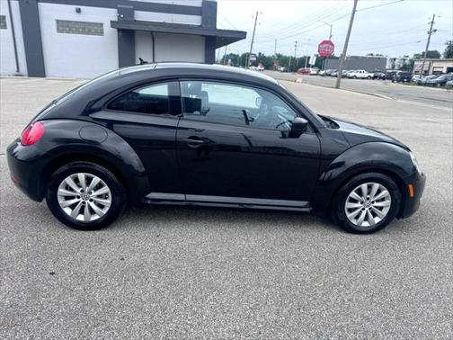 2014 Volkswagen Beetle Auto 1.8T Entry