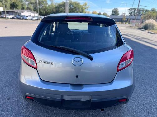 2011 Mazda Mazda2 Touring