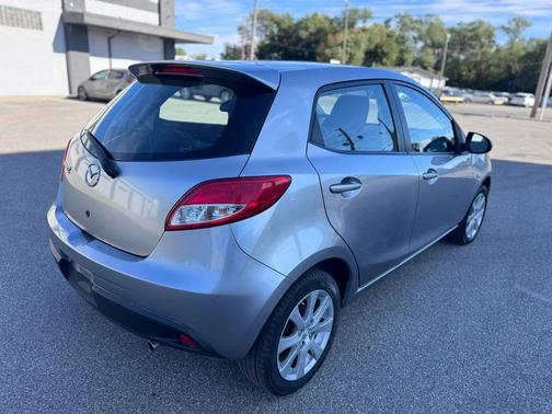 2011 Mazda Mazda2 Touring