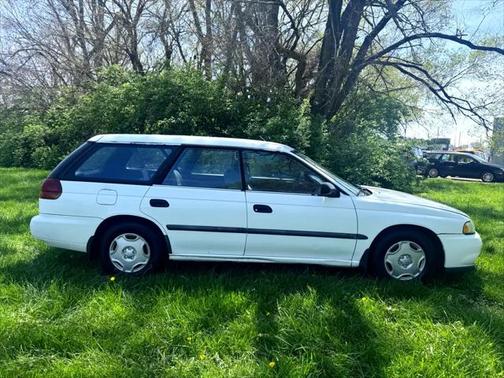 1999 Subaru Legacy Base