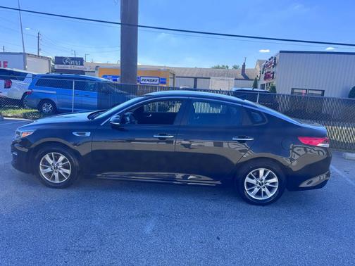 2016 Kia Optima LX