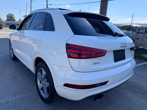 2015 Audi Q3 2.0T Premium Plus
