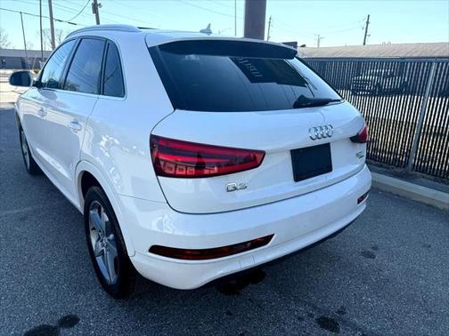 2015 Audi Q3 2.0T Premium Plus