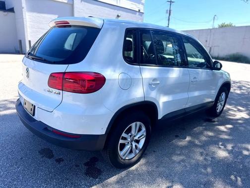 2014 Volkswagen Tiguan Auto S