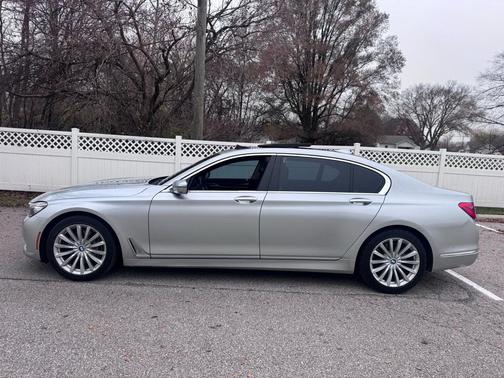 2017 BMW 740 xDrive
