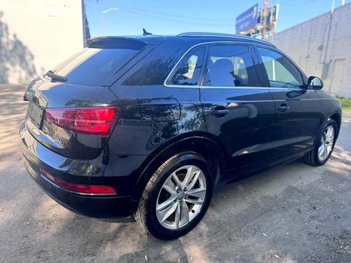 2016 Audi Q3 2.0T Premium Plus