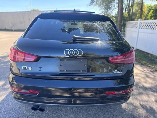 2016 Audi Q3 2.0T Premium Plus