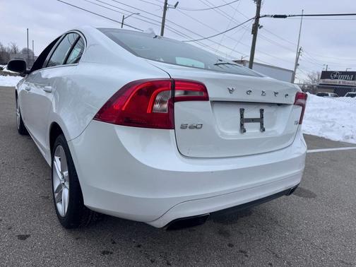 2015 Volvo S60 T5 Premier