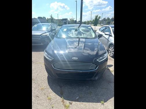 2015 Ford Fusion SE