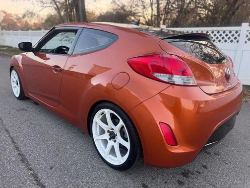 2012 Hyundai Veloster Base