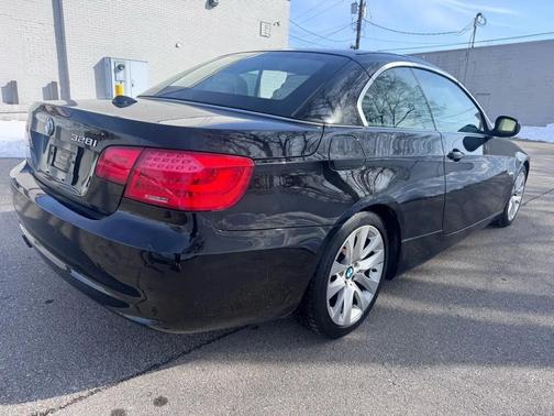 2013 BMW 328 2dr Conv 328i SULEV