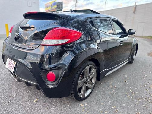 2013 Hyundai Veloster Turbo