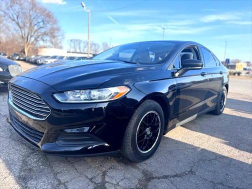 2014 Ford Fusion S