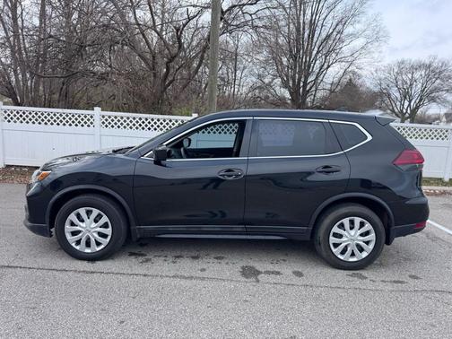 2020 Nissan Rogue S