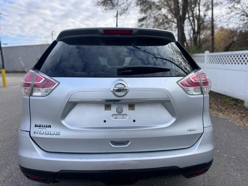 2015 Nissan Rogue SV