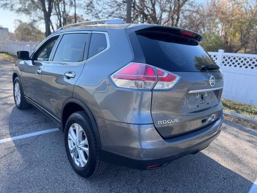 2015 Nissan Rogue SV