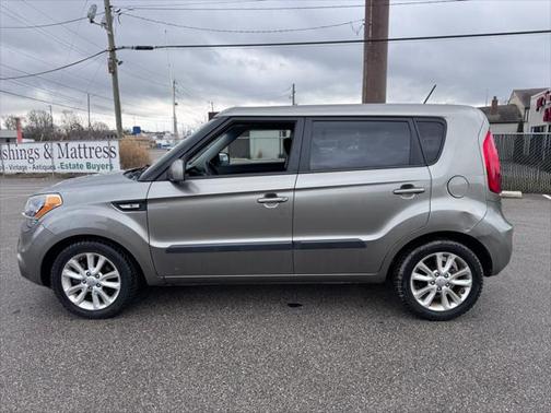 2013 Kia Soul Base