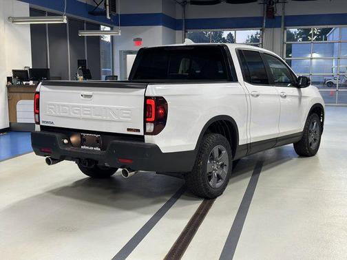 2025 Honda Ridgeline TrailSport