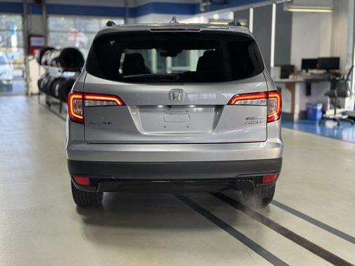 2022 Honda Pilot AWD Special Edition