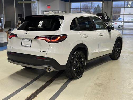2025 Honda HR-V AWD Sport