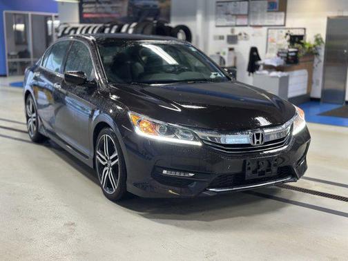 2017 Honda Accord Sport SE