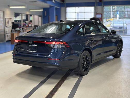 2025 Honda Accord Sport SE 1.5T
