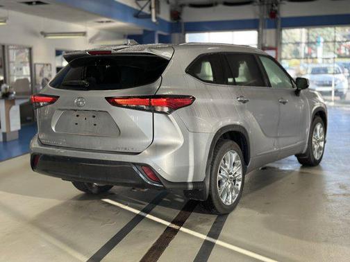 2020 Toyota Highlander Limited