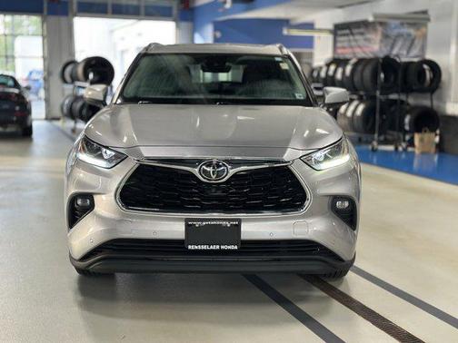 2020 Toyota Highlander Limited