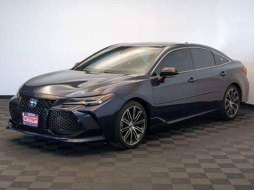2020 Toyota Avalon Touring