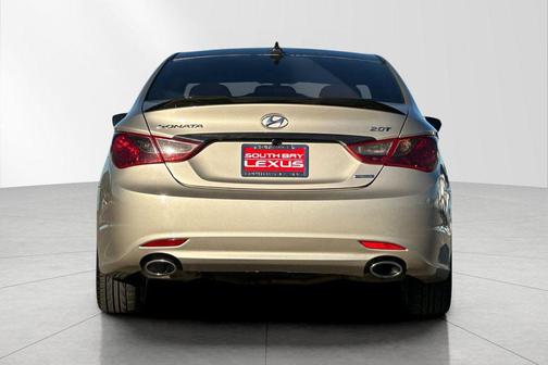 2011 Hyundai SONATA Limited 2.0T