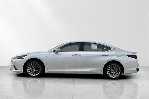 2025 Lexus ES 300h Luxury