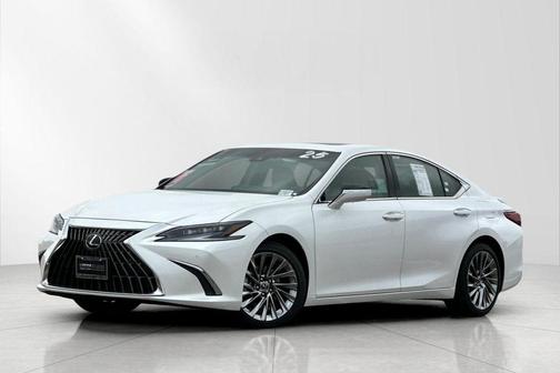 2025 Lexus ES 300h Luxury