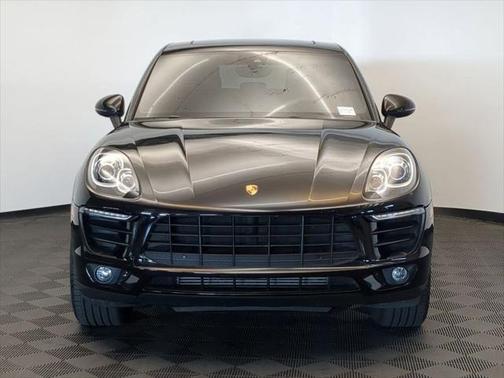 2018 Porsche Macan Base