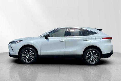 2023 Toyota Venza LE