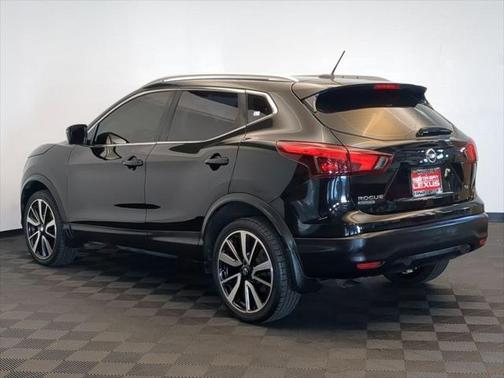 2017 Nissan Rogue Sport SL