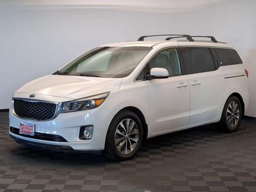 2016 Kia Sedona SX
