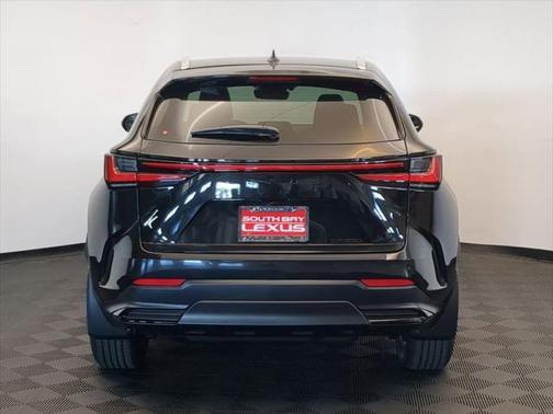 2025 Lexus NX 250 Base