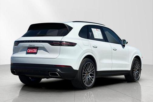 2022 Porsche Cayenne Cayenne