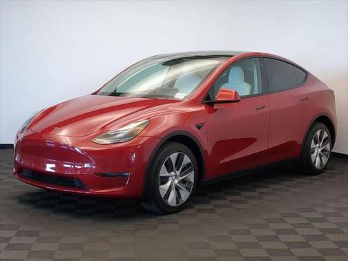 2022 Tesla Model Y Long Range Dual Motor All-Wheel Drive