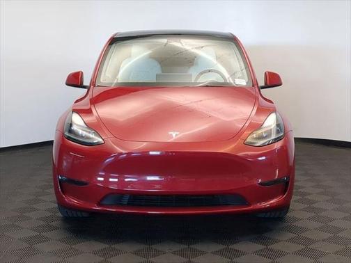 2022 Tesla Model Y Long Range Dual Motor All-Wheel Drive