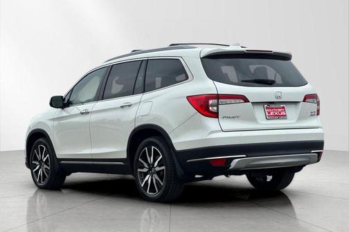 White Diamond Pearl 2019 Honda Pilot Elite