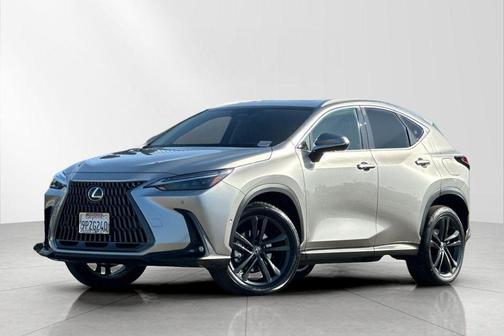 2025 Lexus NX 450h+ Luxury