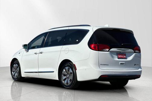 2019 Chrysler Pacifica Hybrid Limited