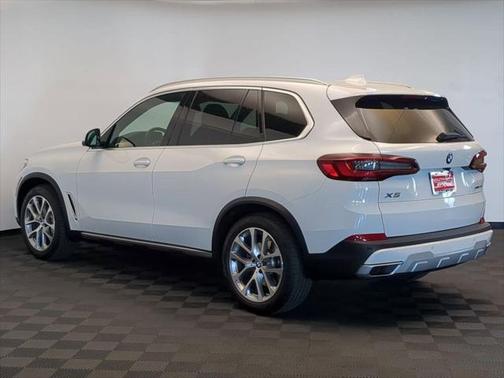 2022 BMW X5 sDrive40i