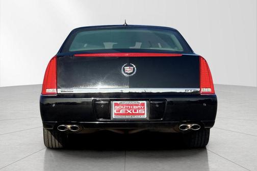 2008 Cadillac DTS Base